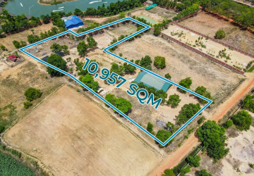 10,957 Sqm Land For Sale - Svay Dangkum, Siem Reap thumbnail