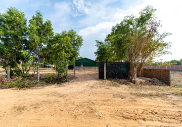 10,957 Sqm Land For Sale - Svay Dangkum, Siem Reap thumbnail