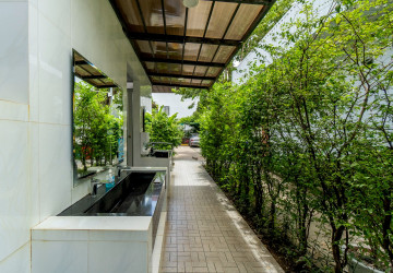 100 Sqm Retail Space For Rent - Slor Kram, Siem Reap thumbnail