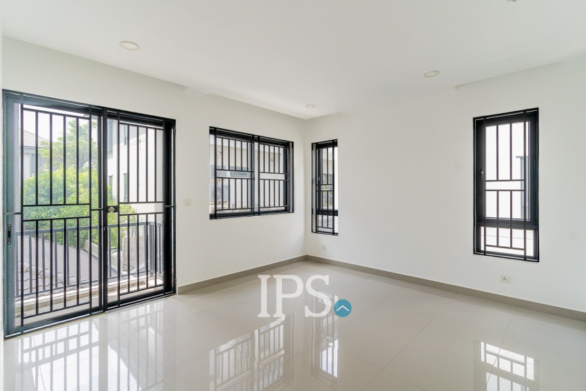 4 Bedroom Twin Villa For Rent - Chip Mong Landmark 60M, Phnom Penh