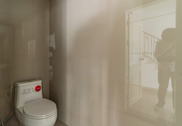 4 Bedroom Twin Villa For Rent - Chip Mong Landmark 60M, Phnom Penh thumbnail