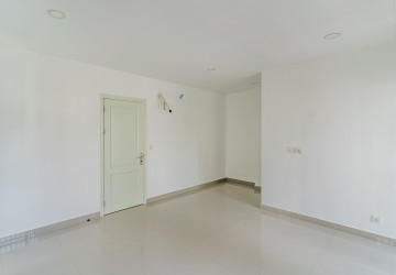 4 Bedroom Twin Villa For Rent - Chip Mong Landmark 60M, Phnom Penh thumbnail