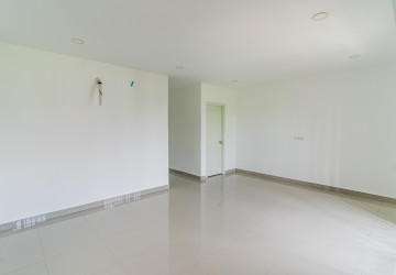 4 Bedroom Twin Villa For Rent - Chip Mong Landmark 60M, Phnom Penh thumbnail