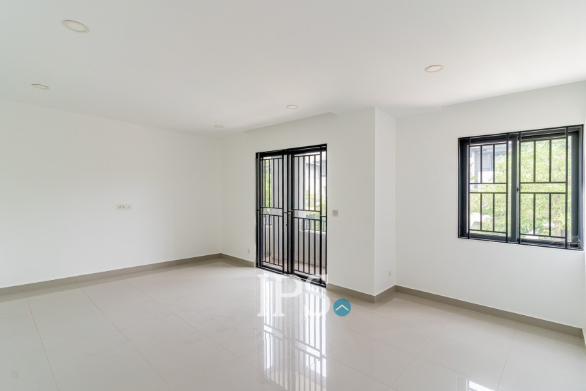 4 Bedroom Twin Villa For Rent - Chip Mong Landmark 60M, Phnom Penh