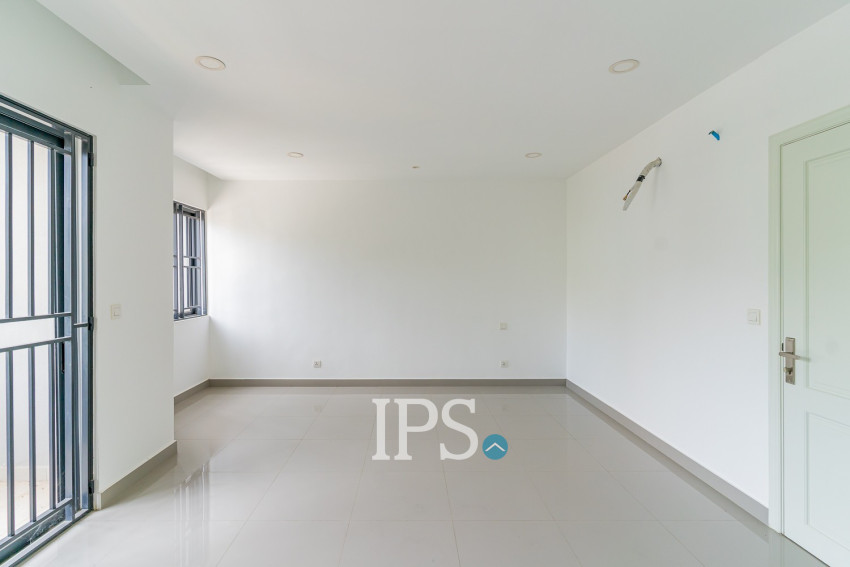 4 Bedroom Twin Villa For Rent - Chip Mong Landmark 60M, Phnom Penh