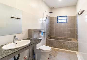 2 Bedroom House For Rent - Sala Kamreuk, Siem Reap thumbnail