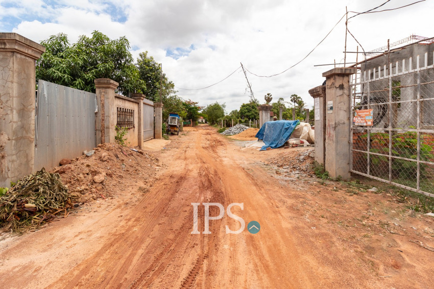 480 Sqm Land For Sale - Kandaek, Prasat Bakong, Siem Reap