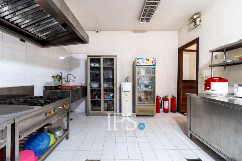 14-Room Boutique Hotel Business For Sale in Svay Dangkum, Siem Reap