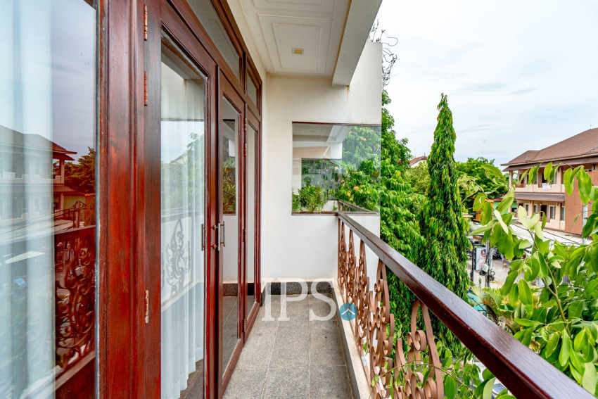 14-Room Boutique Hotel Business For Sale in Svay Dangkum, Siem Reap