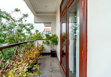 14-Room Boutique Hotel Business For Sale in Svay Dangkum, Siem Reap thumbnail