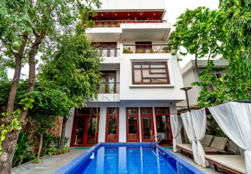14-Room Boutique Hotel Business For Sale in Svay Dangkum, Siem Reap thumbnail