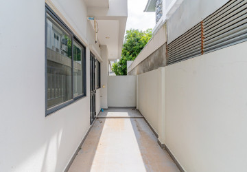 4 Bedroom Twin Villa For Sale - Chip Mong Landmark 60M, Phnom Penh thumbnail