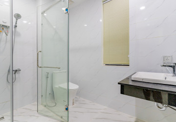 4 Bedroom Villa For Rent - Sambuor Meas, Mukh Kampul, Kandal Province thumbnail