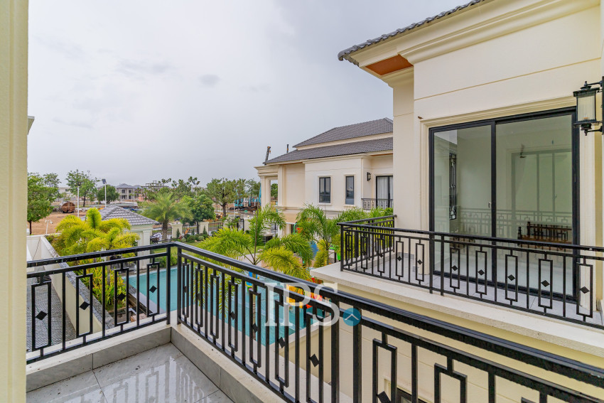 4 Bedroom Villa For Rent - Sambuor Meas, Mukh Kampul, Kandal Province