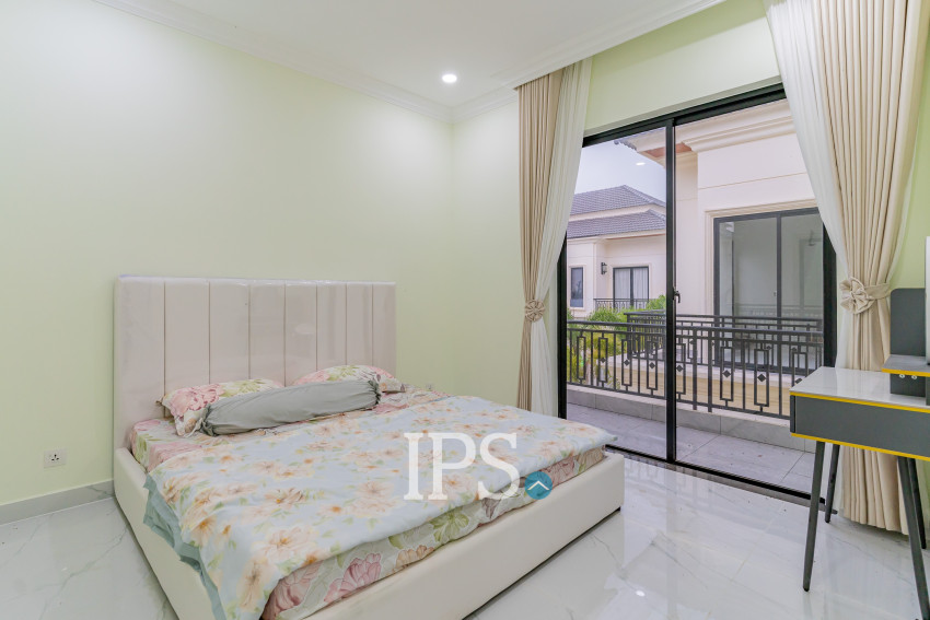4 Bedroom Villa For Rent - Sambuor Meas, Mukh Kampul, Kandal Province