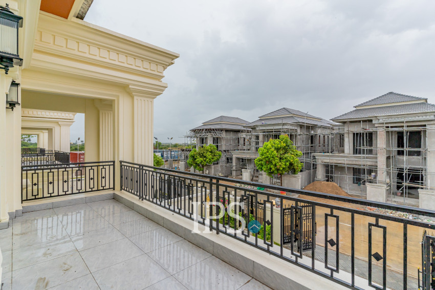 4 Bedroom Villa For Rent - Sambuor Meas, Mukh Kampul, Kandal Province