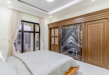 4 Bedroom Villa For Rent - Sambuor Meas, Mukh Kampul, Kandal Province thumbnail