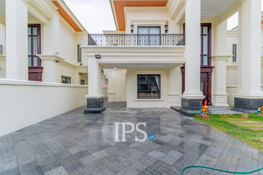 4 Bedroom Villa For Rent - Sambuor Meas, Mukh Kampul, Kandal Province