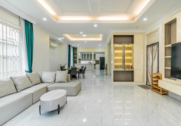 5 Bedroom Villa For Rent - Borey Peng Huoth Beong Snor, Chhbar Ampov, Phnom Penh thumbnail