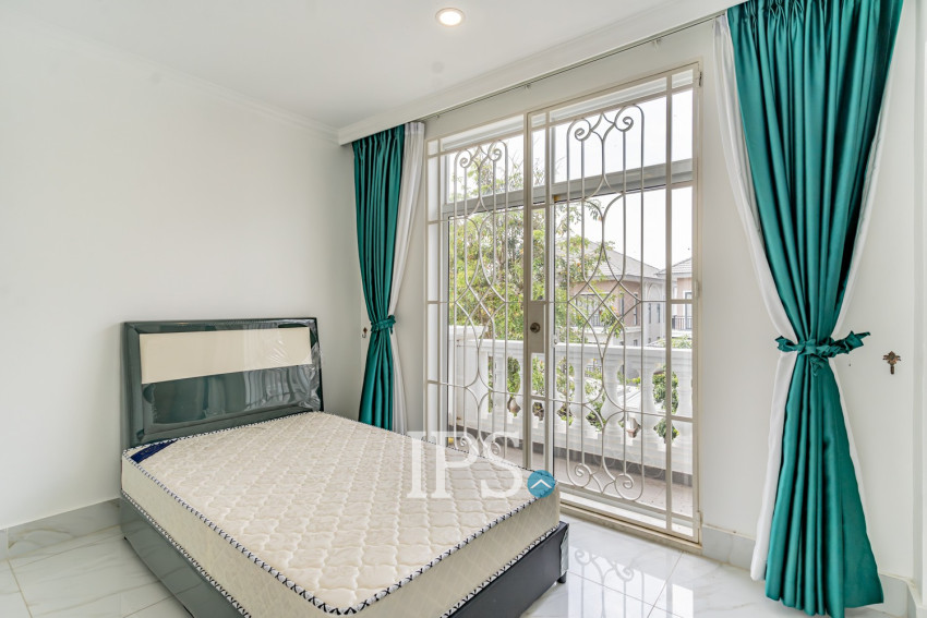5 Bedroom Villa For Rent - Borey Peng Huoth Beong Snor, Chhbar Ampov, Phnom Penh
