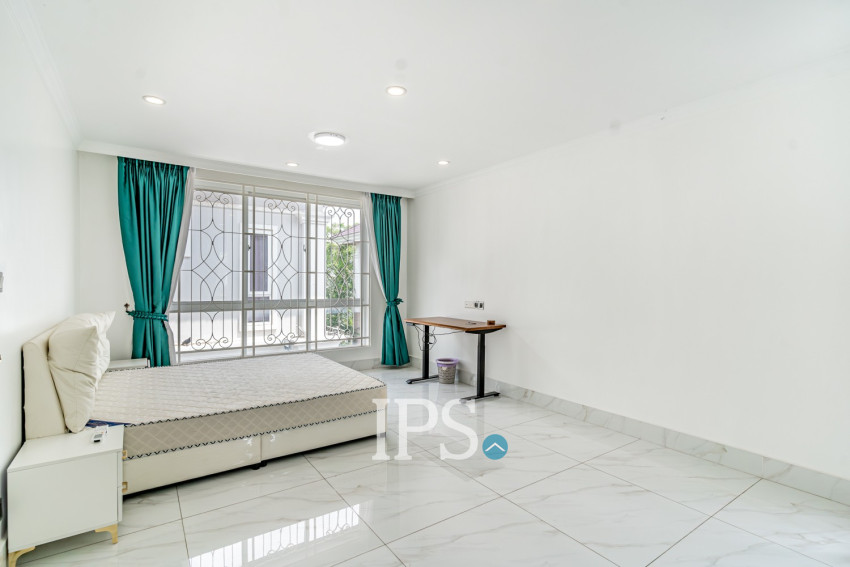 5 Bedroom Villa For Rent - Borey Peng Huoth Beong Snor, Chhbar Ampov, Phnom Penh