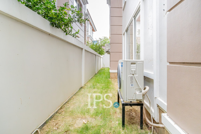 5 Bedroom Villa For Rent - Borey Peng Huoth Beong Snor, Chhbar Ampov, Phnom Penh