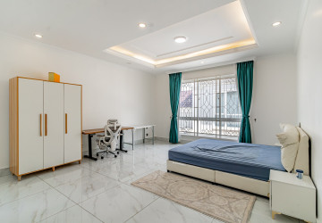 5 Bedroom Villa For Rent - Borey Peng Huoth Beong Snor, Chhbar Ampov, Phnom Penh thumbnail