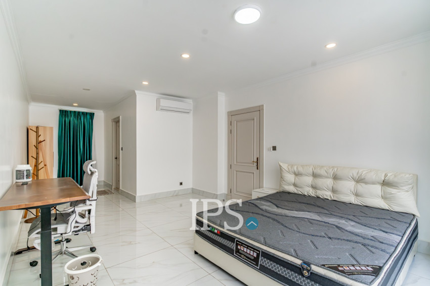 5 Bedroom Villa For Rent - Borey Peng Huoth Beong Snor, Chhbar Ampov, Phnom Penh