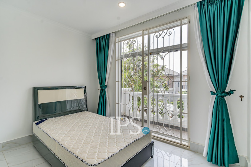5 Bedroom Villa For Rent - Borey Peng Huoth Beong Snor, Chhbar Ampov, Phnom Penh