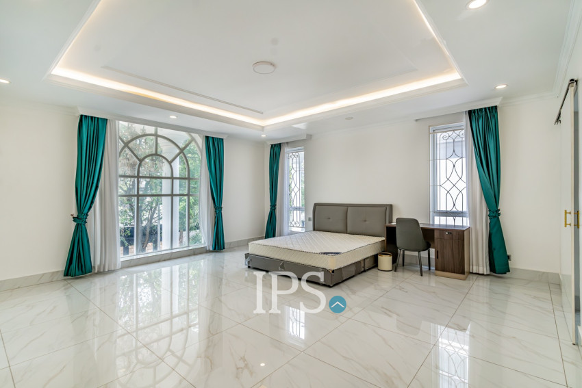 5 Bedroom Villa For Rent - Borey Peng Huoth Beong Snor, Chhbar Ampov, Phnom Penh