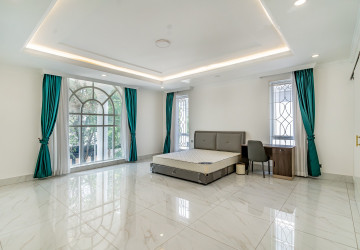 5 Bedroom Villa For Rent - Borey Peng Huoth Beong Snor, Chhbar Ampov, Phnom Penh thumbnail