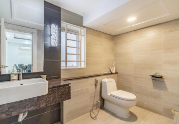 5 Bedroom Villa For Rent - Borey Peng Huoth Beong Snor, Chhbar Ampov, Phnom Penh thumbnail