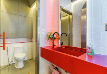 64 Sqm Retail Space For Rent - BKK1, Phnom Penh thumbnail