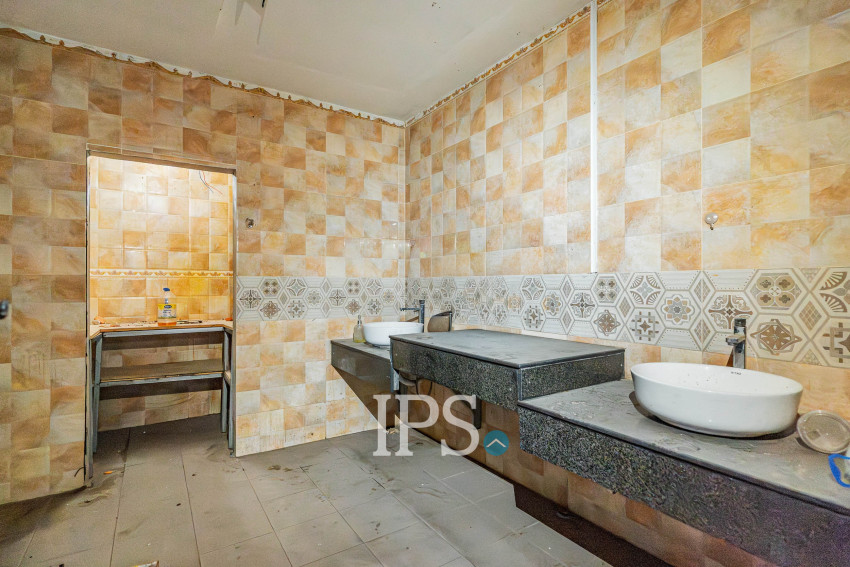 1,250 Sqm Retail Space For Rent - Phnom Penh Thmey, Phnom Penh