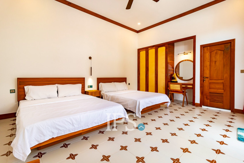 4 Bedroom Villa For Sale - Svay Dangkum, Siem Reap