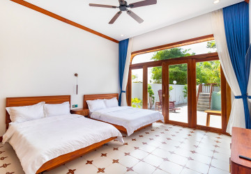 4 Bedroom Villa For Sale - Svay Dangkum, Siem Reap thumbnail