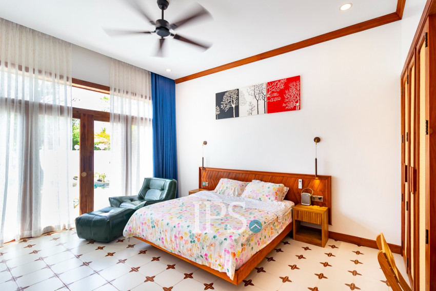 4 Bedroom Villa For Sale - Svay Dangkum, Siem Reap