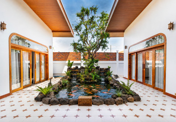 4 Bedroom Villa For Sale - Svay Dangkum, Siem Reap thumbnail