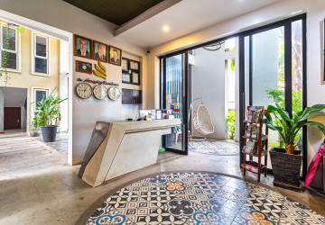 1 Bedroom Apartment For Rent - Svay Dangkum, Siem Reap thumbnail