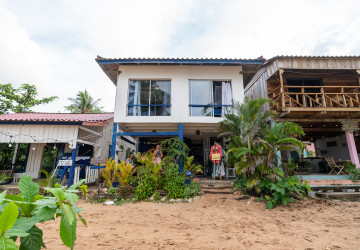 5-Room Beachfront Business For Sale  MPai Bay, Koh Rong Sanloem, Sihanoukville thumbnail
