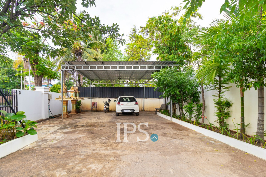 2 Bedroom Apartment For Rent - Kouk Chak, Siem Reap