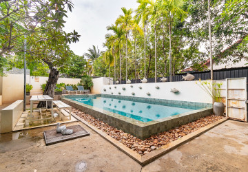 2 Bedroom Apartment For Rent - Kouk Chak, Siem Reap thumbnail