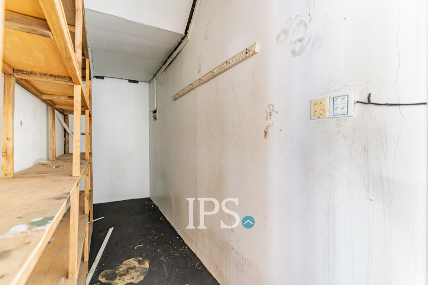384 Sqm Commercial Building For Rent - Teuk La Ark 1, Phnom Penh