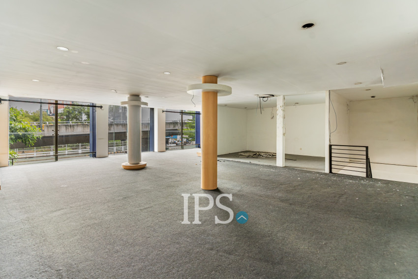 384 Sqm Commercial Building For Rent - Teuk La Ark 1, Phnom Penh