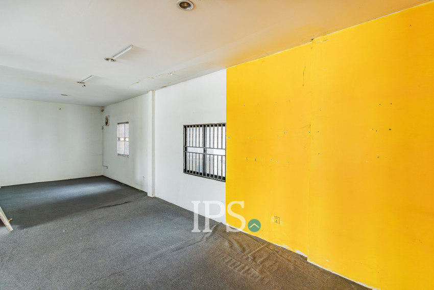 384 Sqm Commercial Building For Rent - Teuk La Ark 1, Phnom Penh
