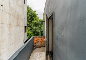 384 Sqm Commercial Building For Rent - Teuk La Ark 1, Phnom Penh thumbnail