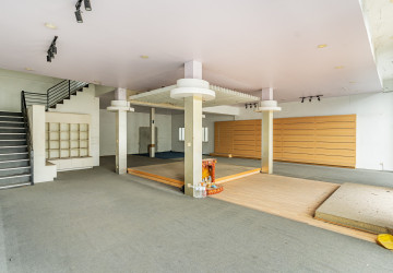 384 Sqm Commercial Building For Rent - Teuk La Ark 1, Phnom Penh thumbnail