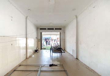 2 Bedroom Shophouse For Rent - Sala Kamreuk, Siem Reap thumbnail