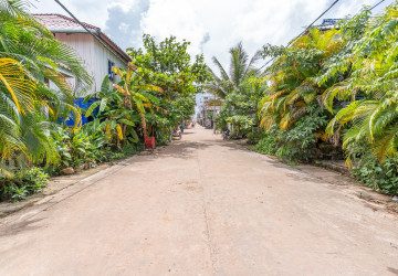 12-Room Business Guesthouse For Sale  MPai Bay, Koh Rong Sanloem, Sihanoukville thumbnail