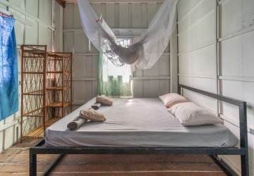 12-Room Business Guesthouse For Sale  MPai Bay, Koh Rong Sanloem, Sihanoukville thumbnail